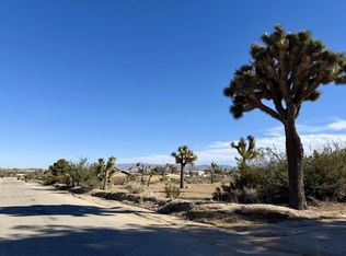 310 Sun Oro Dr, Yucca Valley, CA 92284