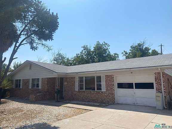 2nd image of 602 Mimosa Dr