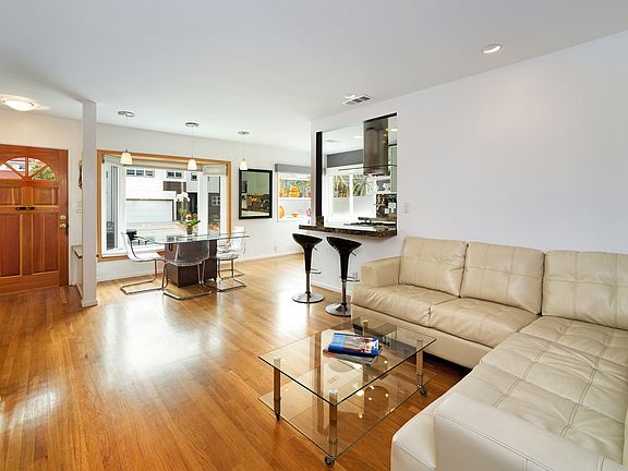 2nd image of 5185 Stevens Cir