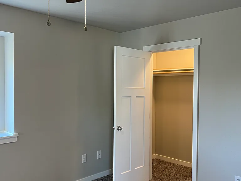 314 Stevens St NE — Photo 20