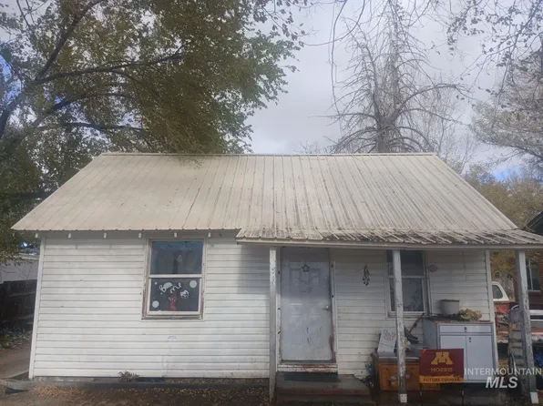 1014 1st St, Rupert, ID 83350