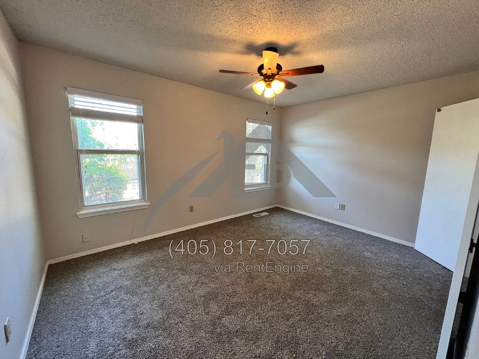 3 bed, 2.0 bath, 2424 sqft, $1,795 — Photo 4