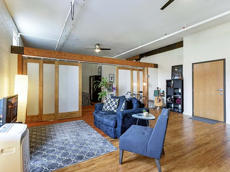 Lee Lofts — Photo 22