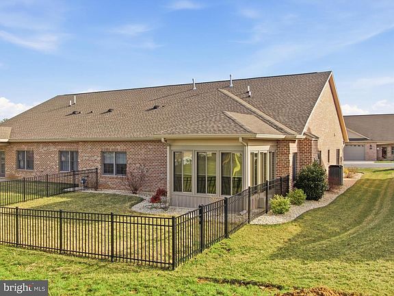 4th image of 13428 Marquise Dr