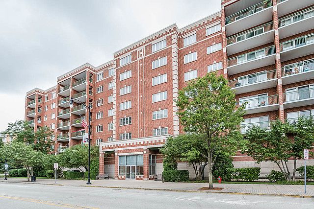 1st image of 675 Pearson St Unit 1-704