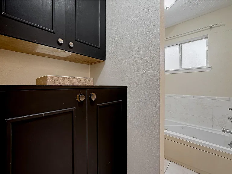 10322 Clarktower Ln — Photo 23