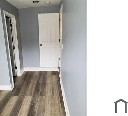 2101 McHenry St — Photo 4