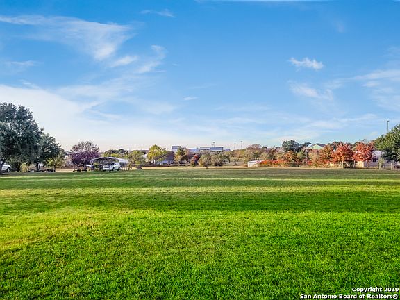 4th image of 167 Country Gdns