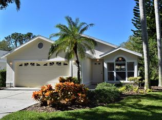 7318 Eleanor Cir, Sarasota, FL 34243