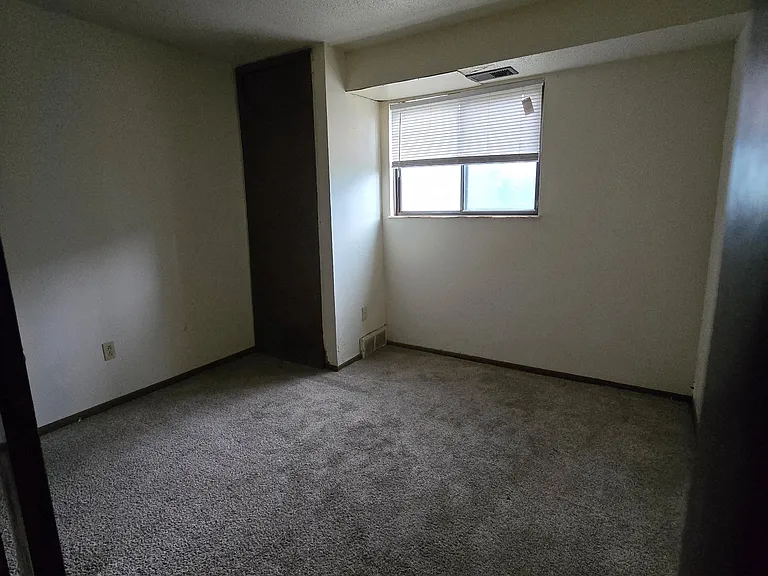 2061 Tremainsville Rd #6 — Photo 8