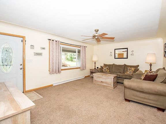 4th image of 4290 Woodleigh Ln