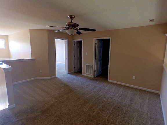 3rd image of 3009 Sunny Creek Way