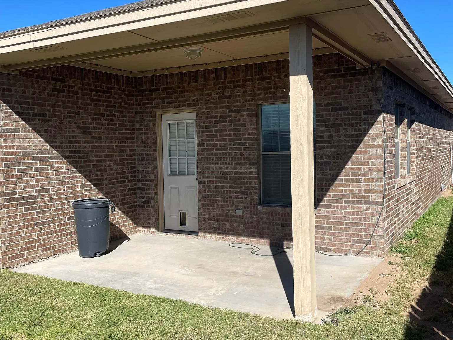 3 bed, 1486 sqft, $2,500 — Photo 3