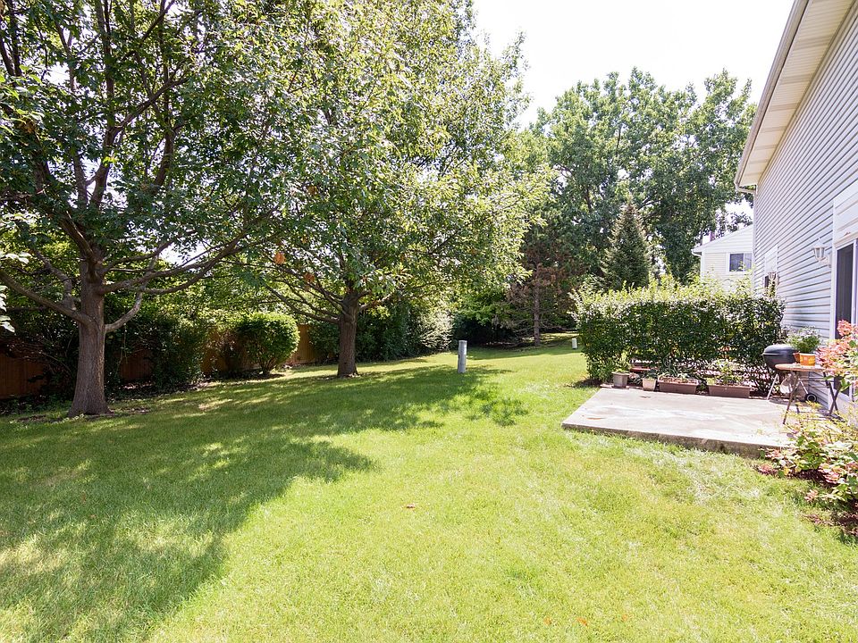 2nd image of 281 London Pl Unit 22A