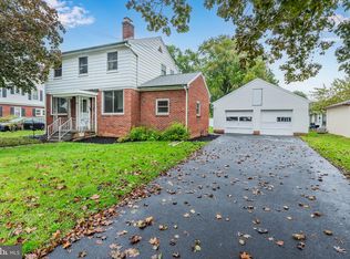 407 E Emaus St, Middletown, PA 17057
