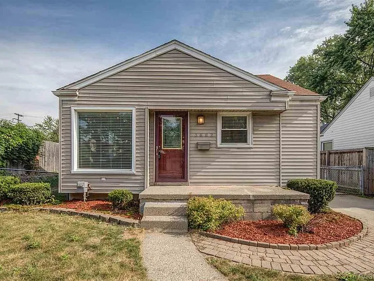 3602 Ravena Ave — Photo 1