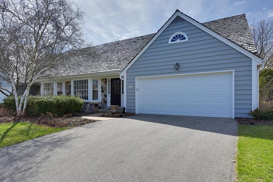 1st image of 10237 N Westport Cir