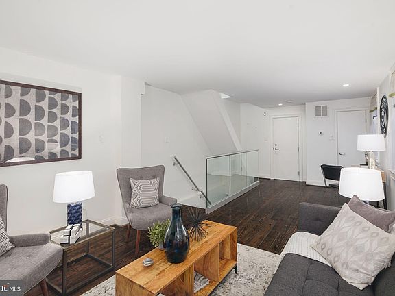 5th image of 1110 Lombard St #2-47