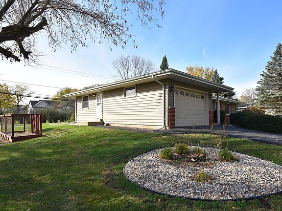 4th image of N64W15219 Sunny Dale Dr
