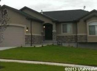 222 W Fox Hollow Dr, Saratoga Springs, UT 84045