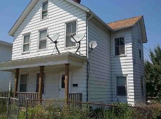 1436 W 3rd St, Davenport, IA 52802