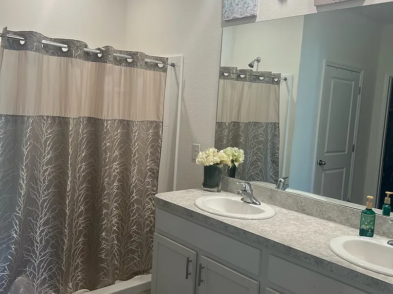 6028 SW 83rd Ter — Photo 11