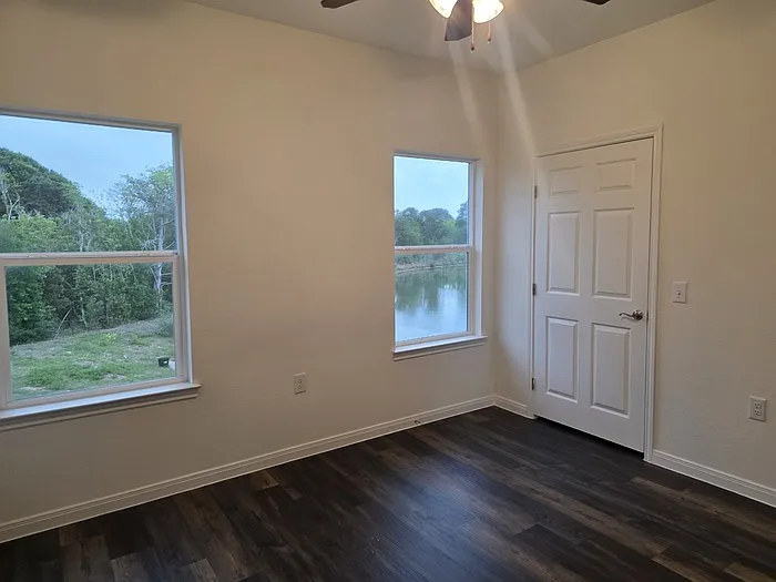 6311 White Oak Dr — Photo 7