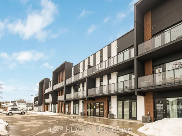 5 Wake Robin Dr #305, Kitchener, ON N2E 0H6