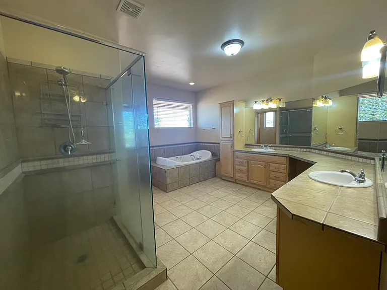 6809 Chapingo Rd NE — Photo 17