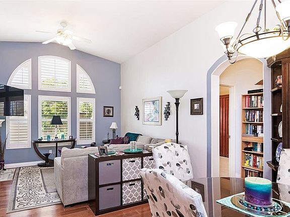 3rd image of 11775 Miro Cir