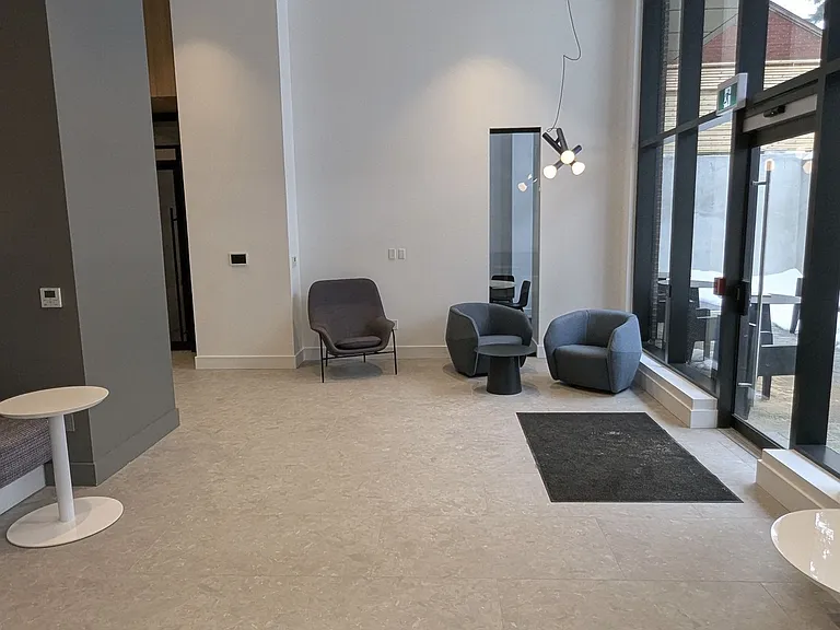 1720 Bayview Ave #201 — Photo 22