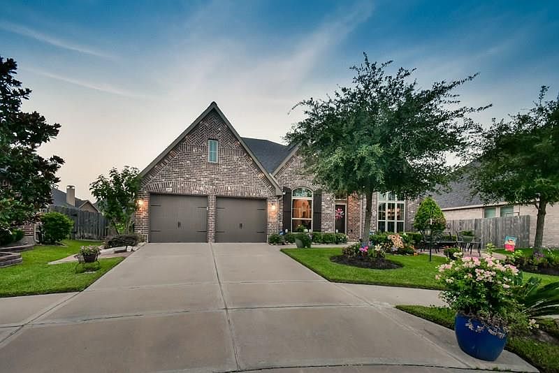 1st image of 1907 Palmetto Glen Ln