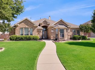 1201 Bridle Latch Dr, Fort Worth, TX 76111