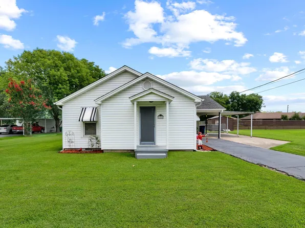 208 Eureka Gardens Rd, North Little Rock, AR 72117