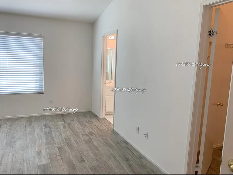 12399 Rimrock Ln — Photo 17