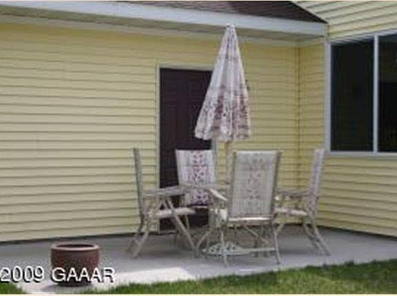 5th image of 1505 Jasmine Drive NW