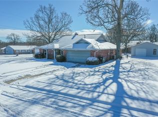 2701 Webster Ave, Springdale, AR 72762