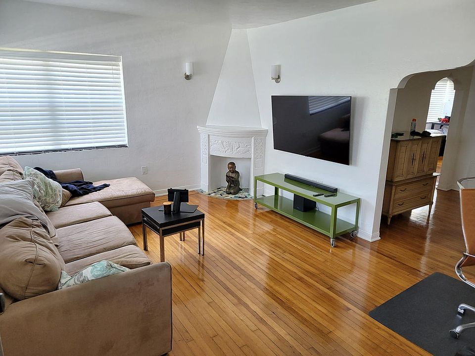1st image of 2903 Sheridan Ave APT B