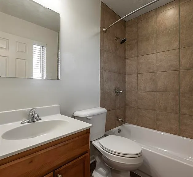 Brandywine Court — Photo 15