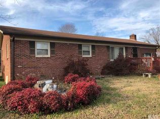 1853 Hunsucker Dr, Claremont, NC 28610