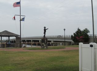 108-4 West Corbett Ave, Swansboro, NC 28584