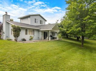 16966 Maple Dr, Leroy, MI 49655