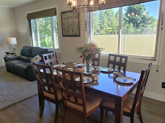 3rd image of 2751 Emery Pl