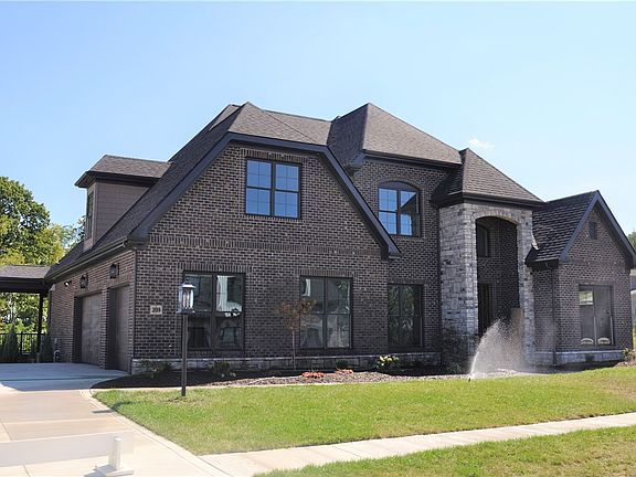 2nd image of 205 Falcon Ln #20