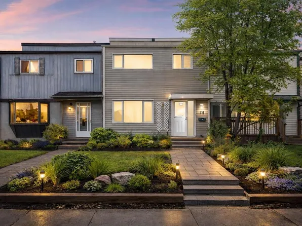 153 N Hardin St, Wood Buffalo, AB T9H 2G1