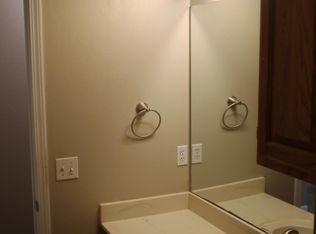 17205 Crest Valley, Edmond, OK 73012