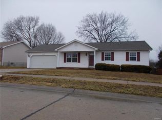 1516 Bishop Dr, Troy, MO 63379