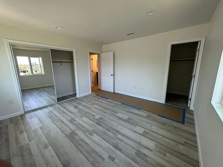 4491 Menlo Ave — Photo 16