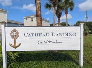 111 Cathead Ln, Darien, GA 31305