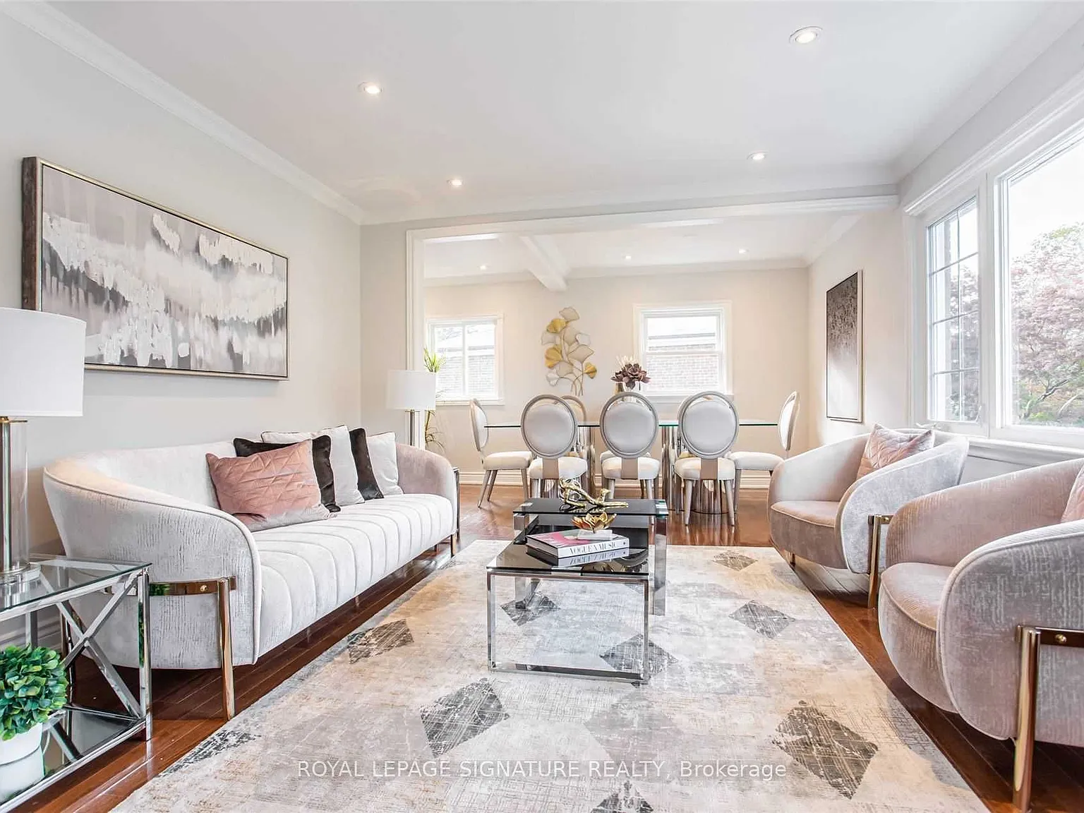 3 bed, $2,900 — Photo 2